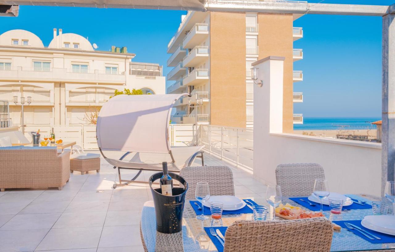 La Maricita Rimini Apartment ภายนอก รูปภาพ